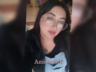 Aniiesmiith