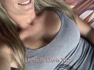 Danielle_Davis_XO