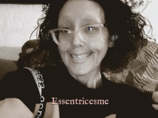 Essentricesme