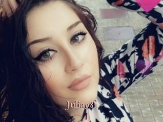 Julia982