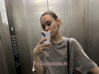 Kyliesummers