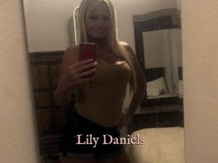 Lily_Daniels