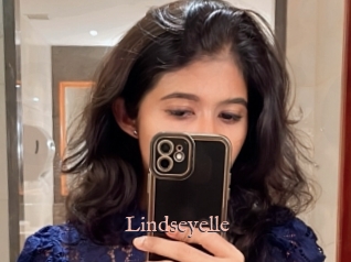 Lindseyelle
