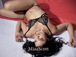 MiaaScott