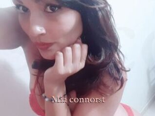 Mia_connorst