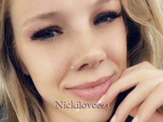 Nickilovee23