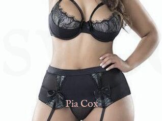 Pia_Cox