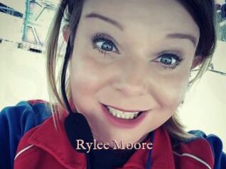 Rylee_Moore
