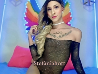 Stefaniahott