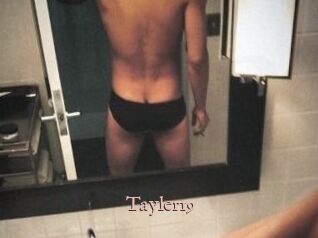 Tayler19